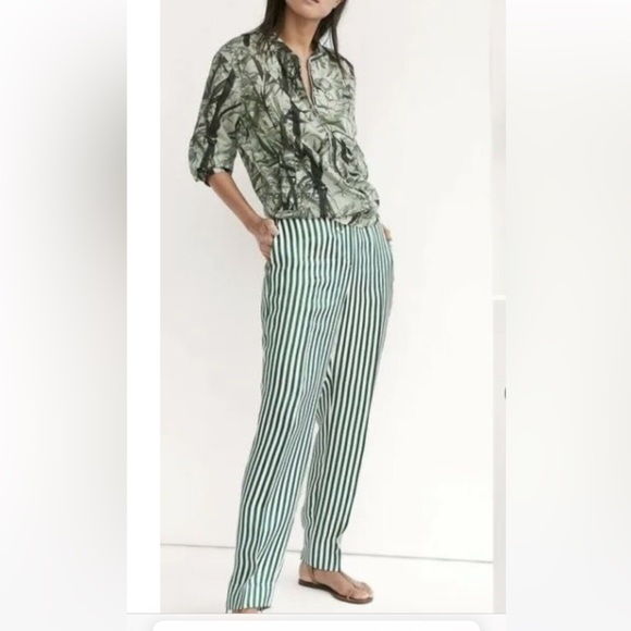 Massimo Dutti Palm Leaf Bomber and storage bag - Picture 4 of 8